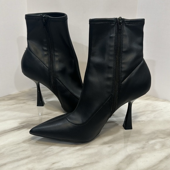 Beautiful Bar lll booties size 8 - Picture 2 of 7